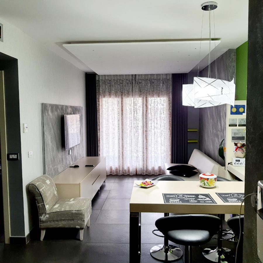 Manu'S Guest Suite Cosenza Buitenkant foto